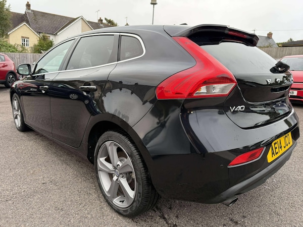 Used Volvo V40 2025 for sale - 76249334: Photo 6