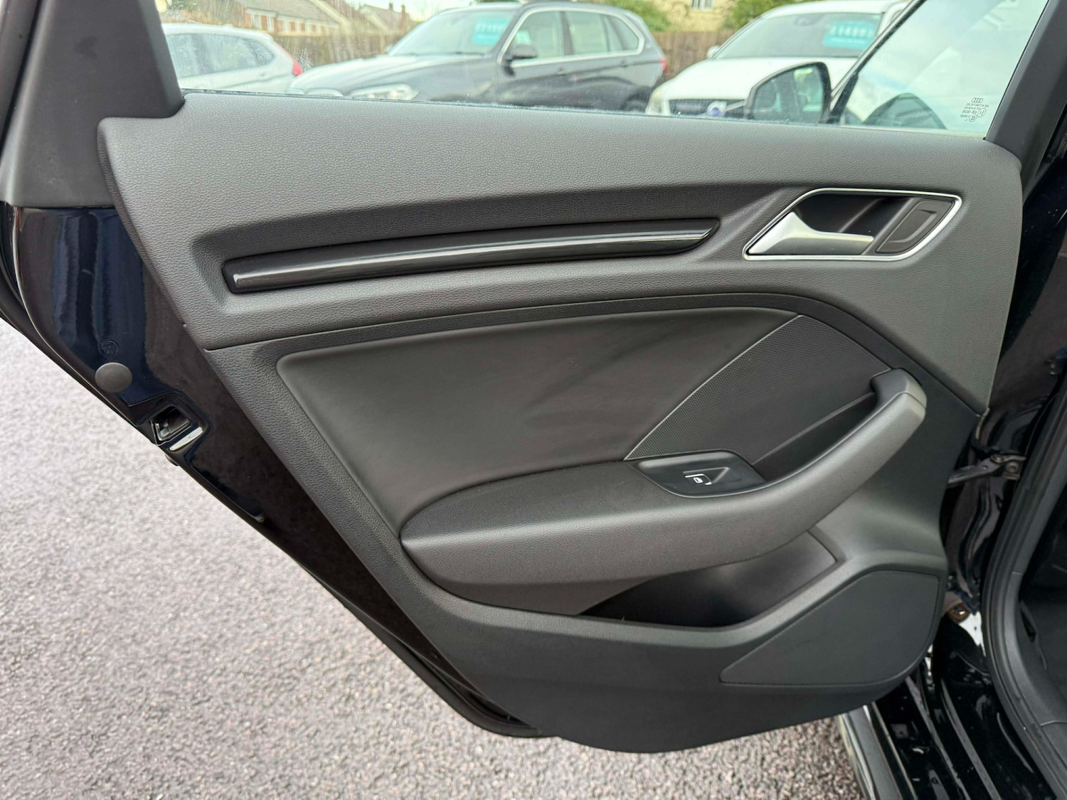 Used Audi A3 2015 for sale - 77028267: Photo 41