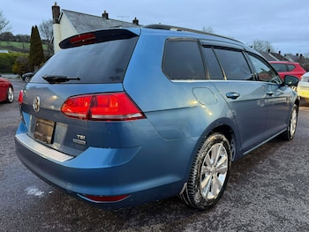 Used Volkswagen Golf 2014 for sale - 77323707: Photo