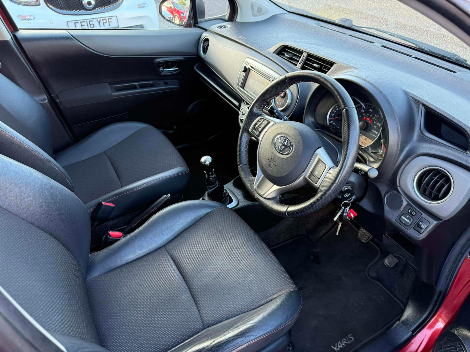 Used Toyota Yaris 2012 for sale - 77028316: Photo 12