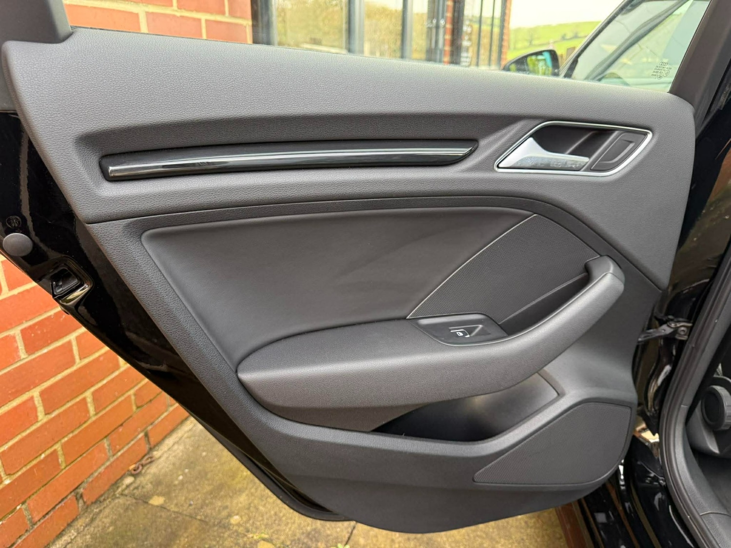 Used Audi S3 2015 for sale - 77763055: Photo 34