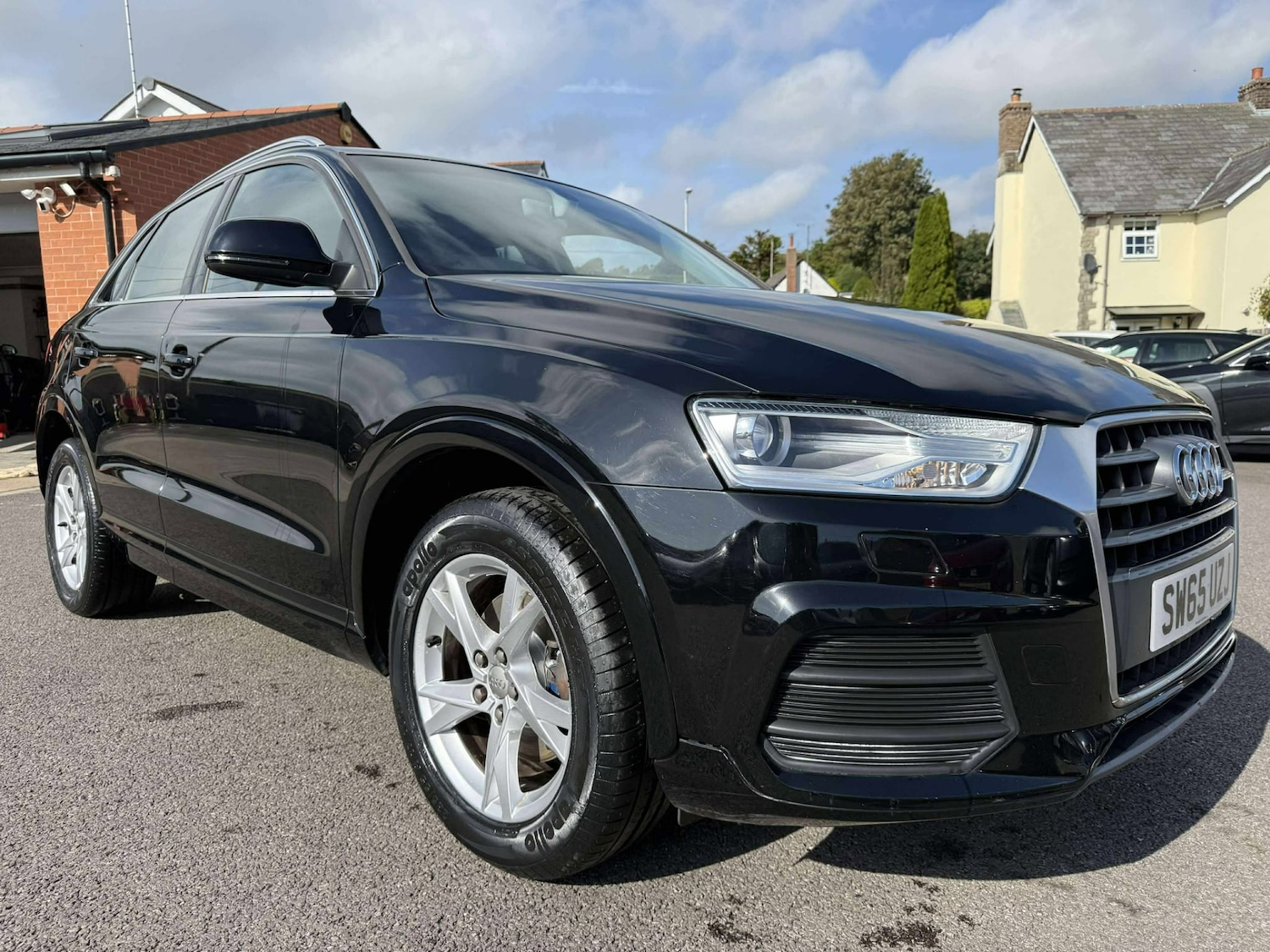 Used Audi Q3 2015 for sale - 76007535: Photo 1