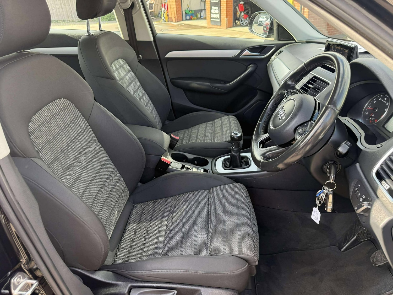 Used Audi Q3 2015 for sale - 76007535: Photo 10