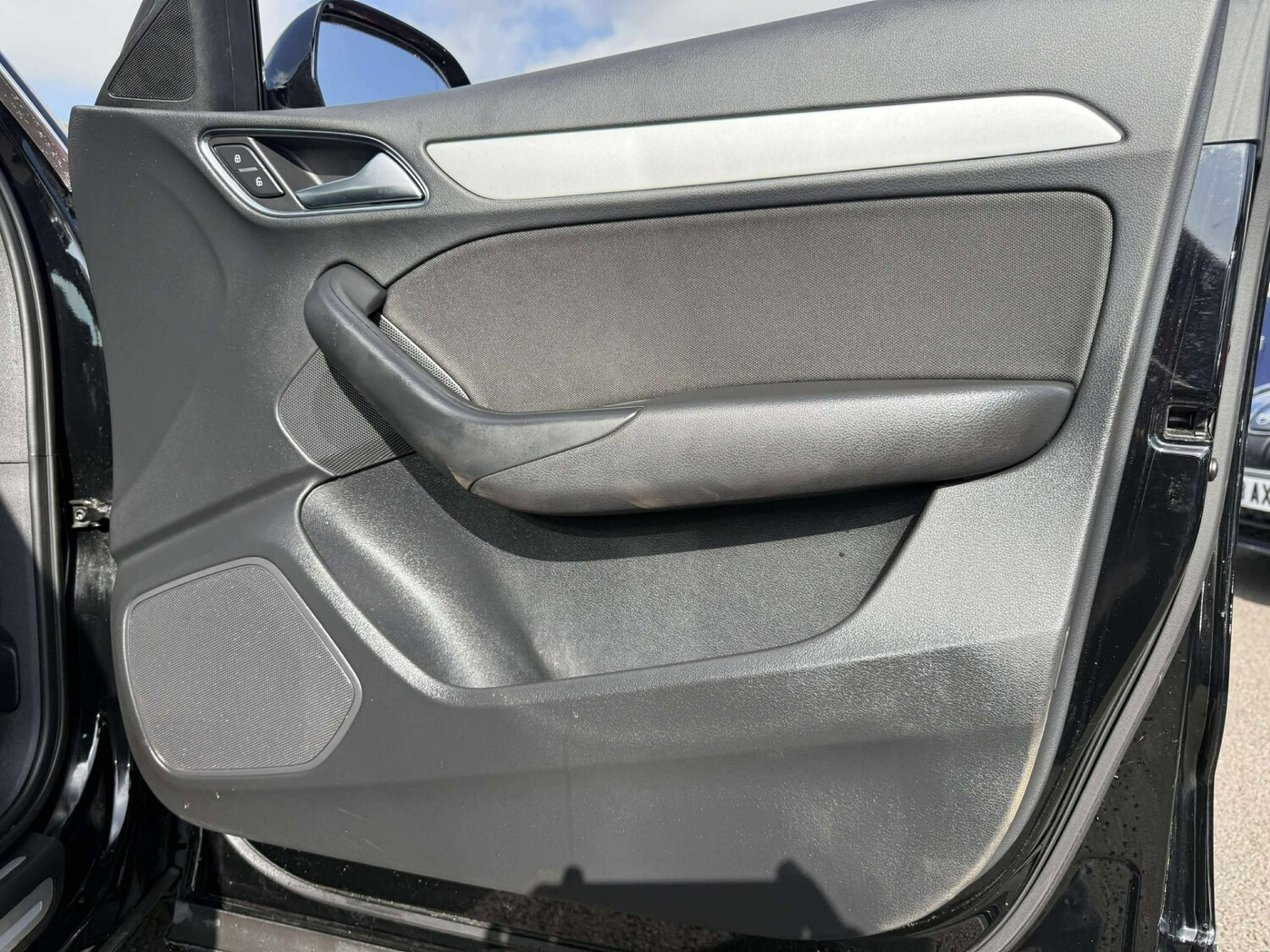 Used Audi Q3 2015 for sale - 76007535: Photo 32