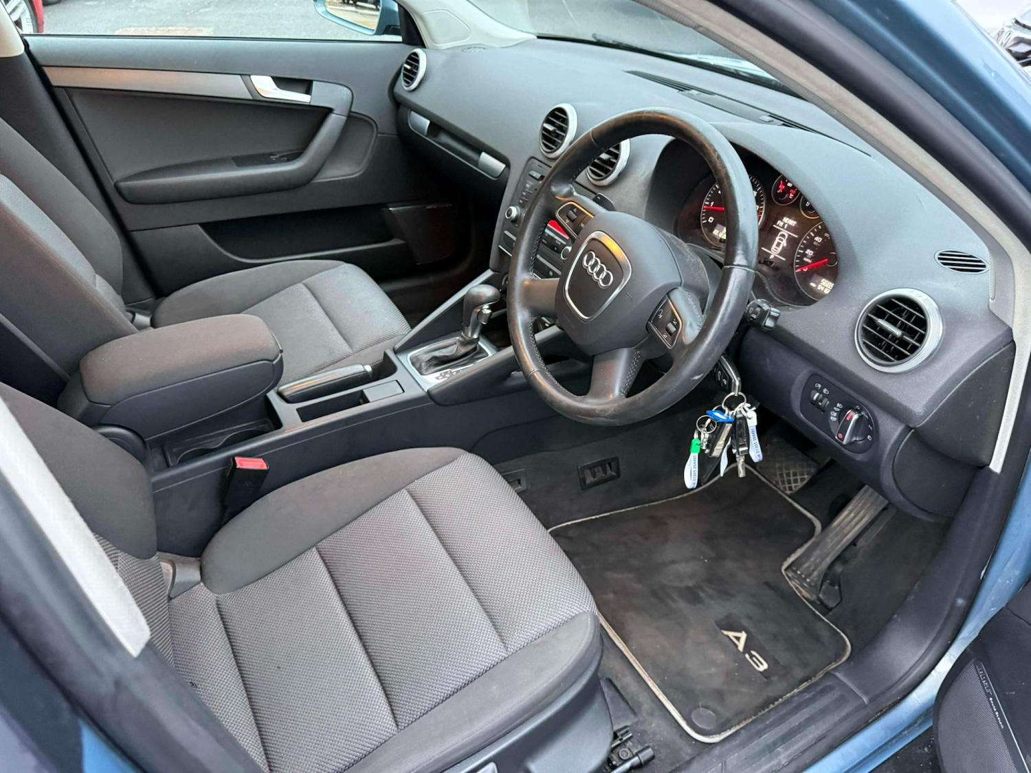 Used Audi A3 2010 for sale - 77028254: Photo 10