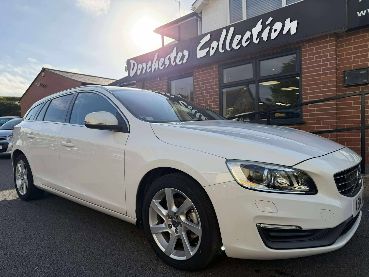 Used Volvo V60 2014 for sale - 76242807: Photo 24