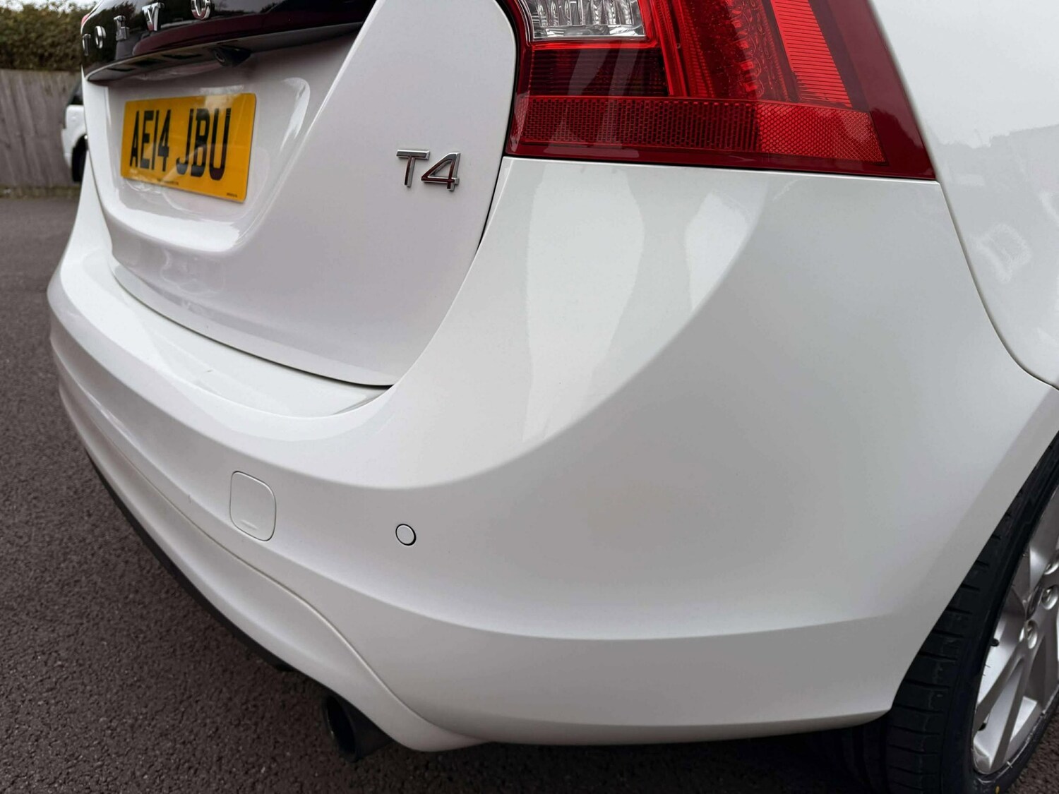 Used Volvo V60 2014 for sale - 76242807: Photo 25