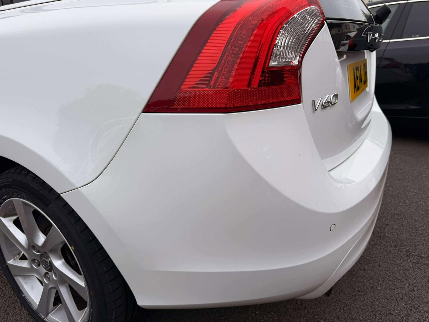 Used Volvo V60 2014 for sale - 76242807: Photo 30