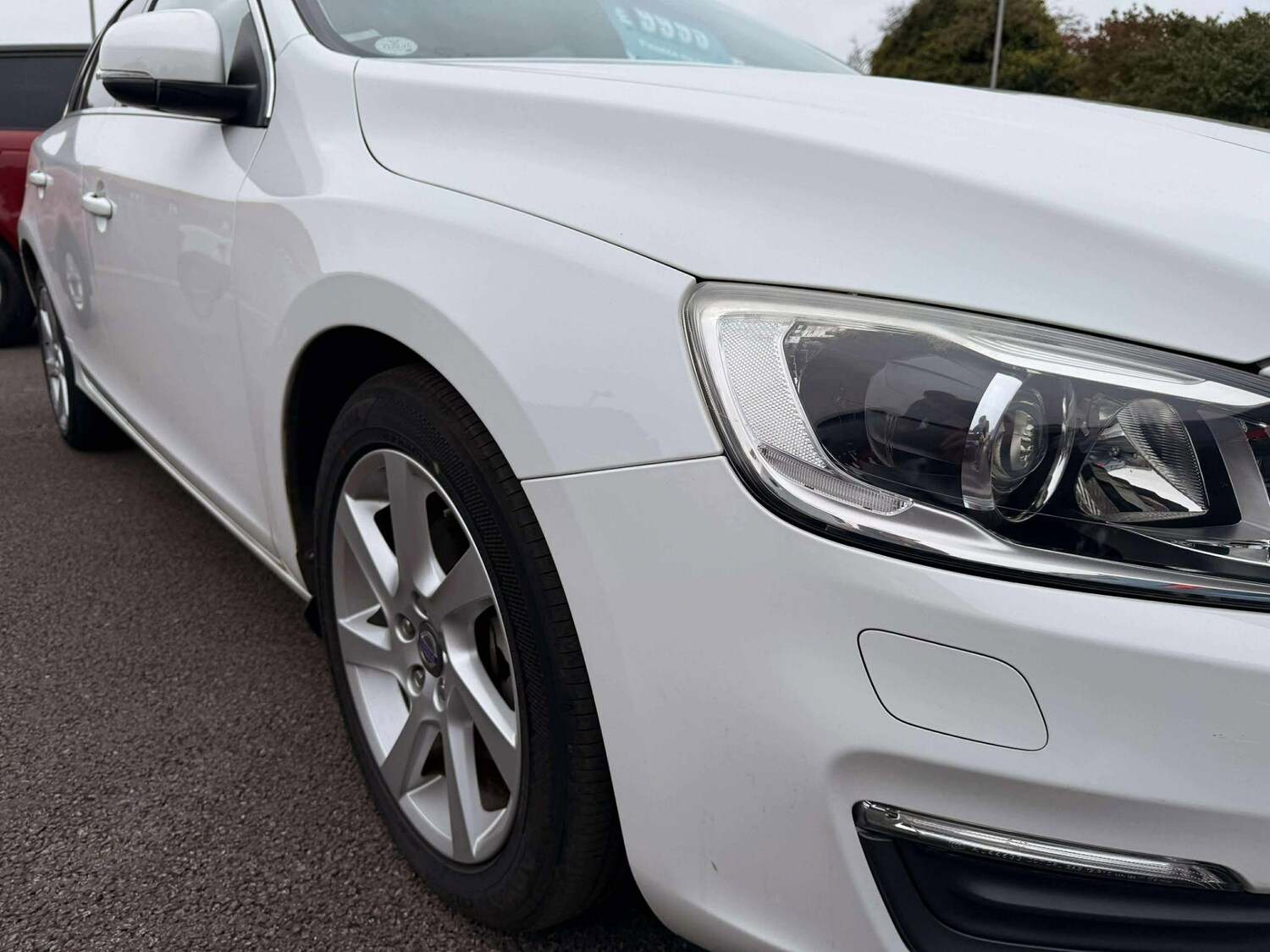 Used Volvo V60 2014 for sale - 76242807: Photo 33