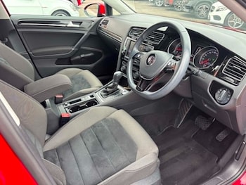 Used Volkswagen Golf 2015 for sale - 79481714: Photo