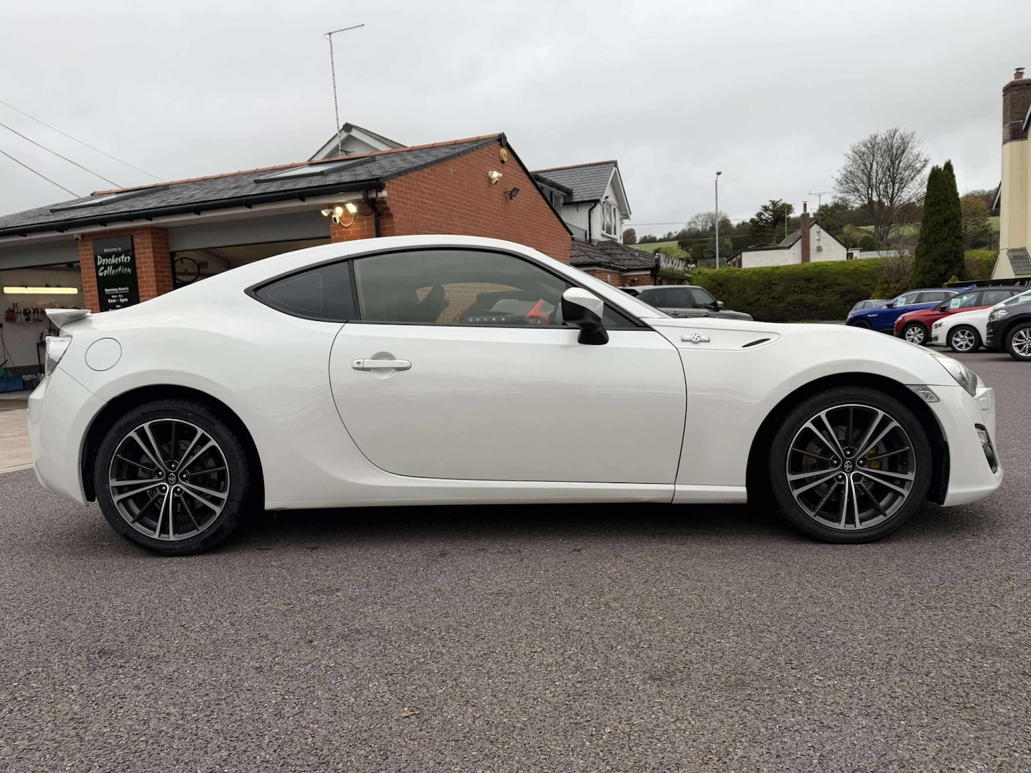 Used Toyota GT86 2013 for sale - 76471332: Photo 3