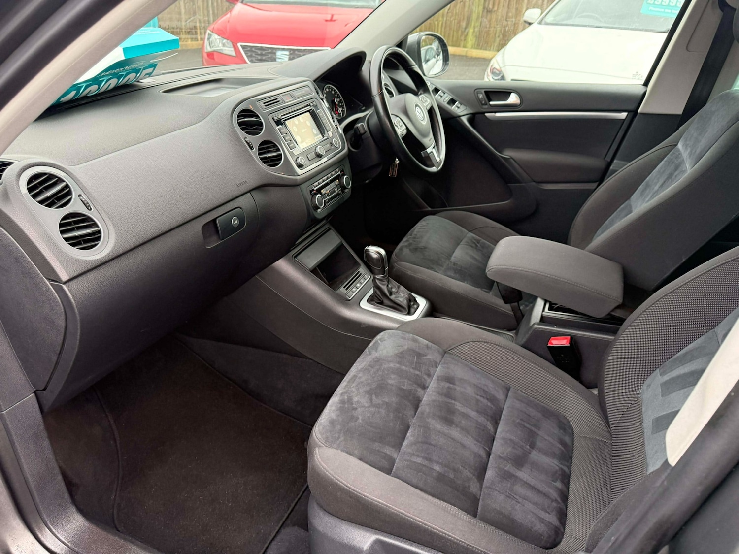 Used Volkswagen Tiguan 2014 for sale - 77028283: Photo 14