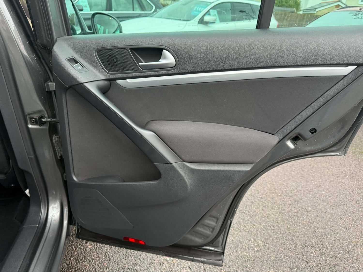 Used Volkswagen Tiguan 2014 for sale - 77028283: Photo 33