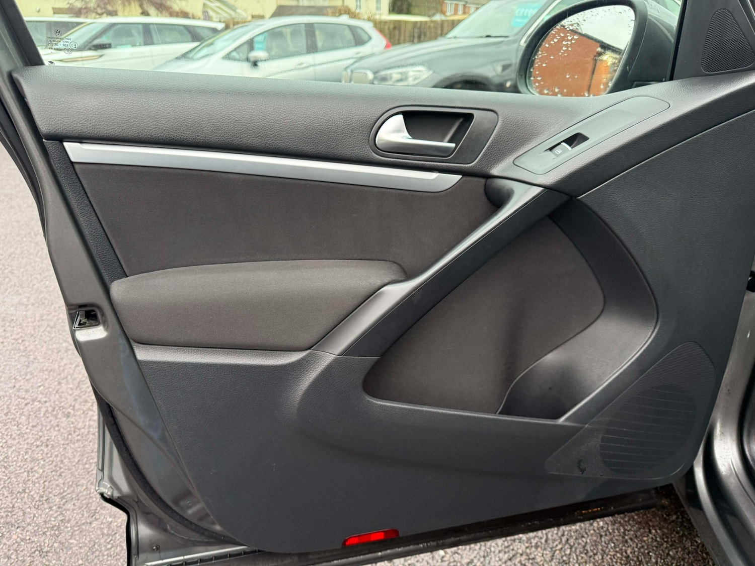 Used Volkswagen Tiguan 2014 for sale - 77028283: Photo 35