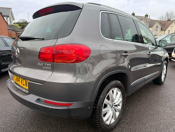 Used Volkswagen Tiguan 2014 for sale - 77028283: Photo
