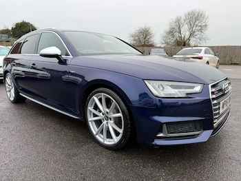 Used Audi S4 Avant 2018 for sale - 77342772: Photo