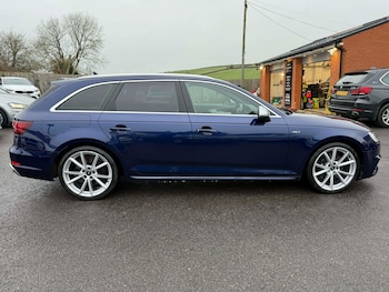 Used Audi S4 Avant 2018 for sale - 77342772: Photo