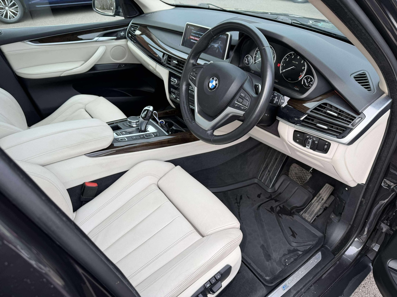 Used BMW X5 2017 for sale - 76149752: Photo 11