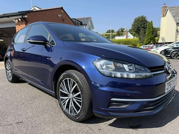 Used Volkswagen Golf 2018 for sale - 75559012: Photo
