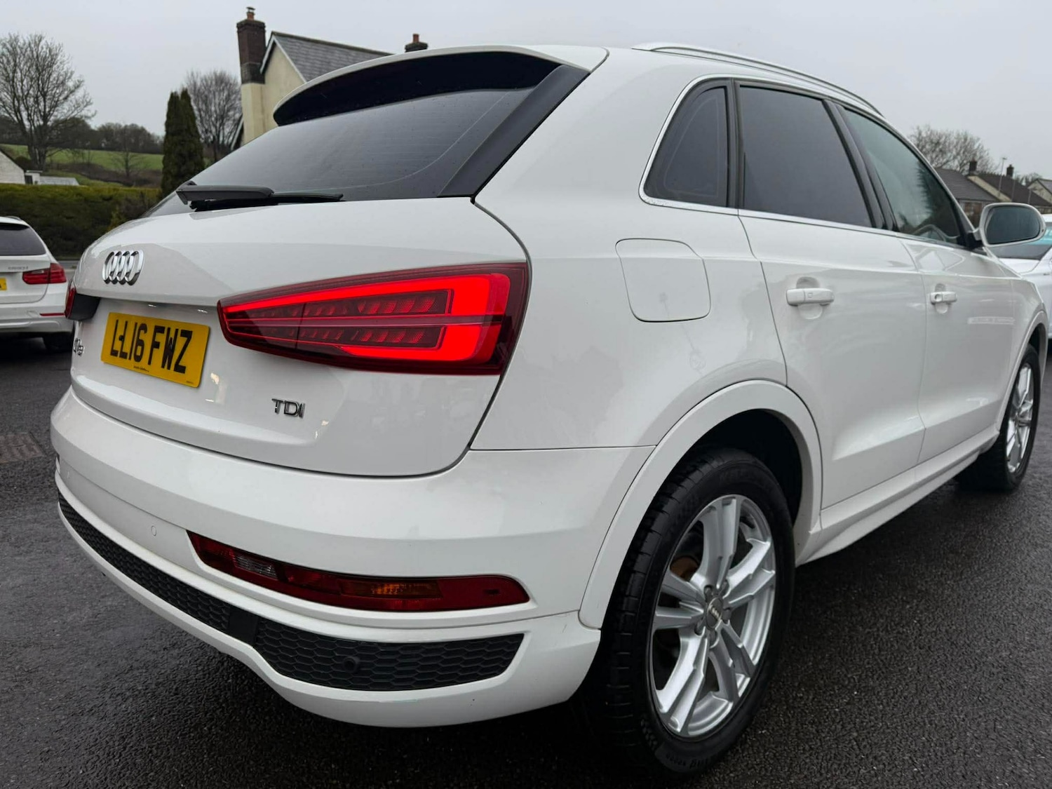 Used Audi Q3 2016 for sale - 77619437: Photo 4