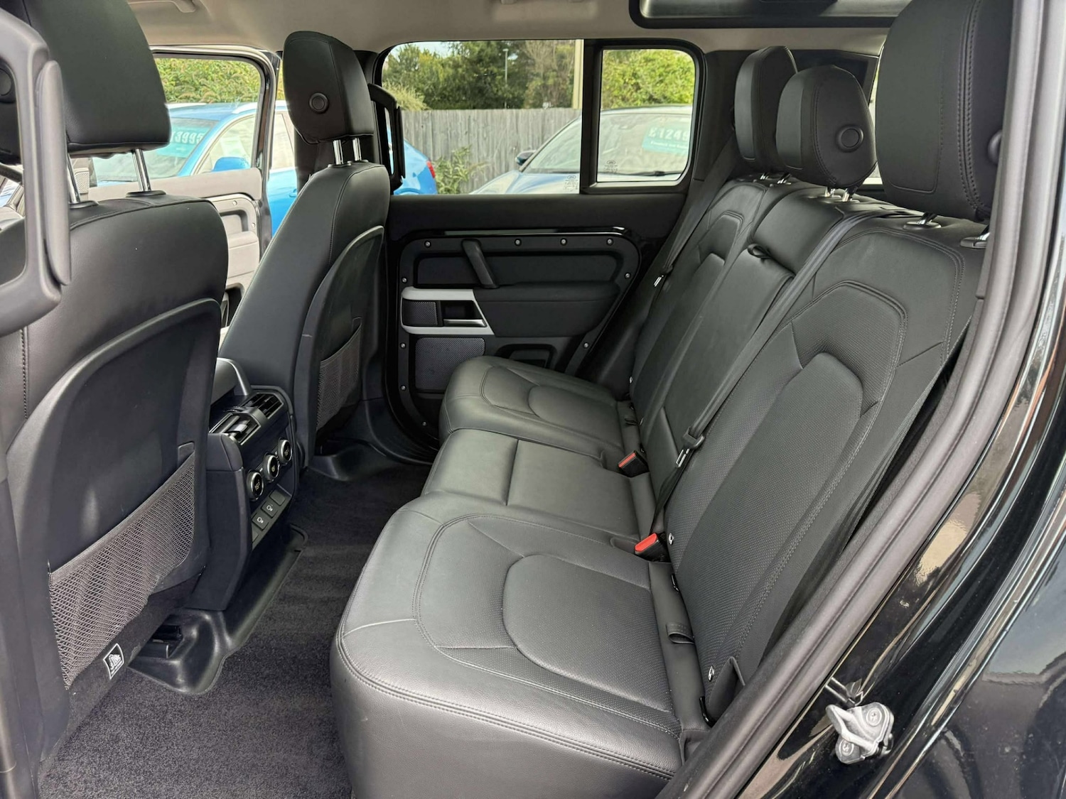 Vehicle 28