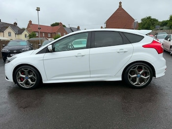 Used Ford Focus 2013 for sale - 78826377: Photo