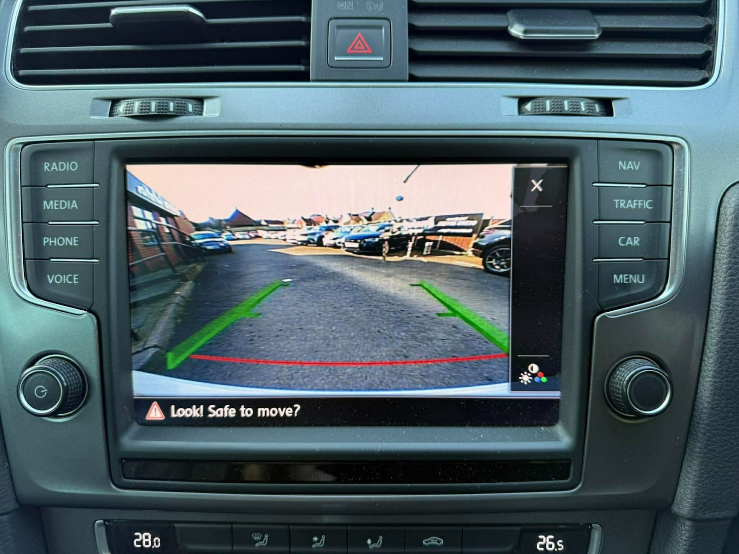 Used Volkswagen Golf 2015 for sale - 77323725: Photo 15