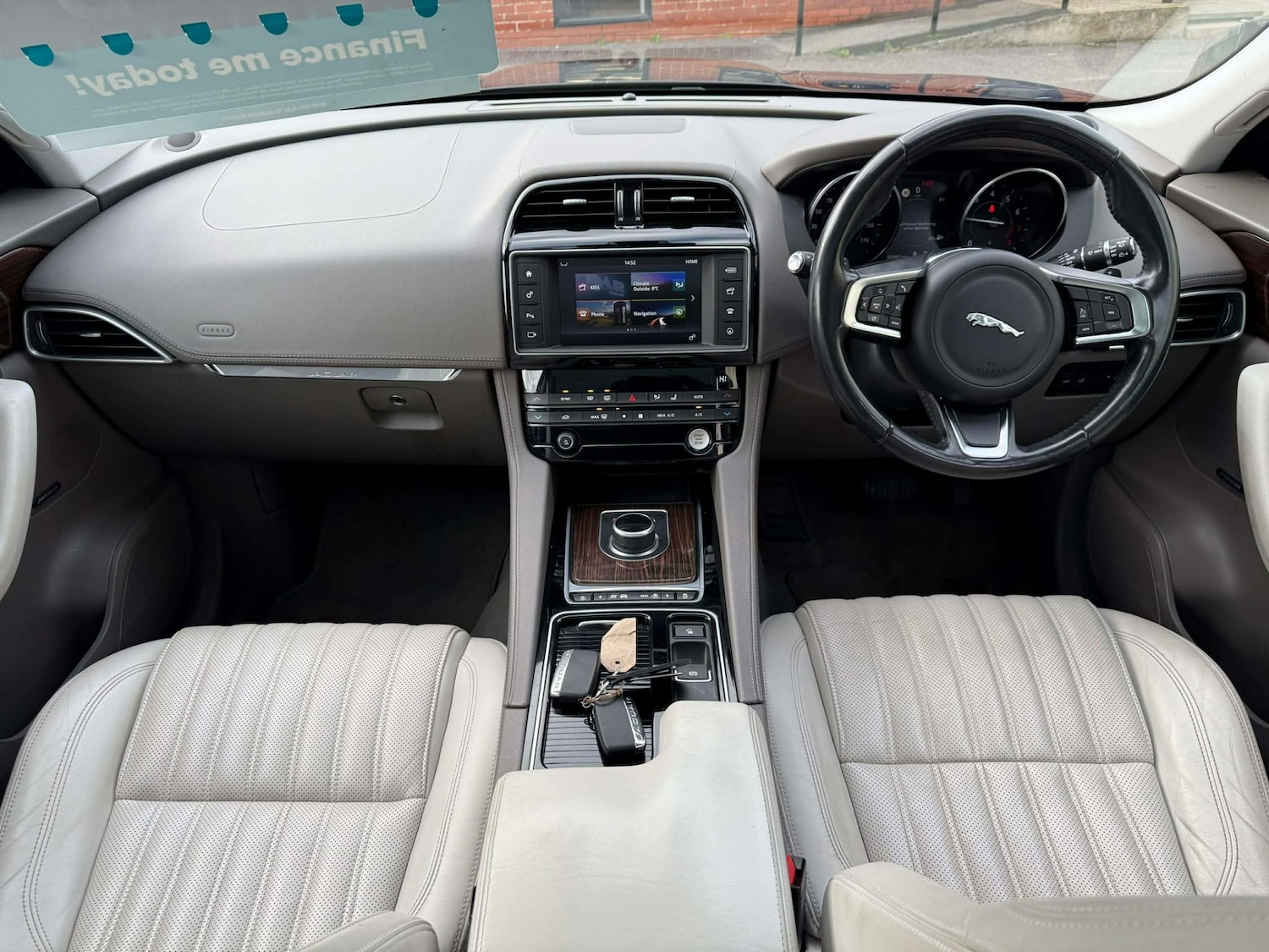 Used Jaguar F-Pace 2017 for sale - 76958809: Photo 15