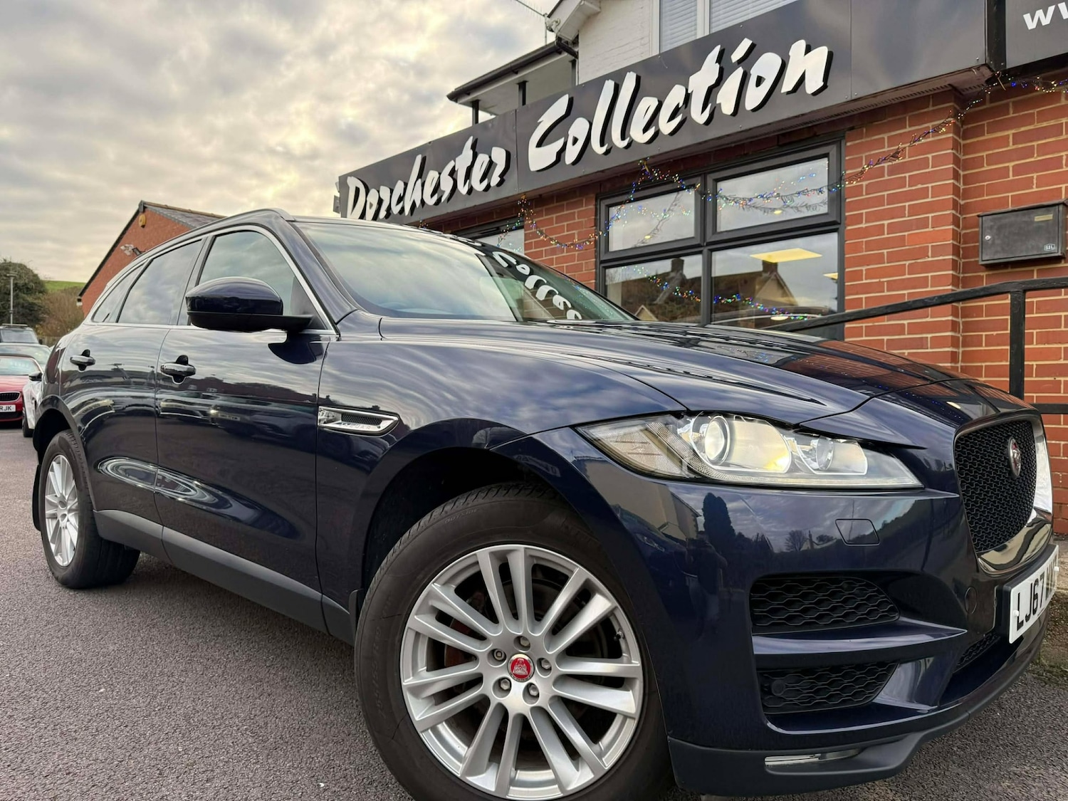 Used Jaguar F-Pace 2017 for sale - 76958809: Photo 23