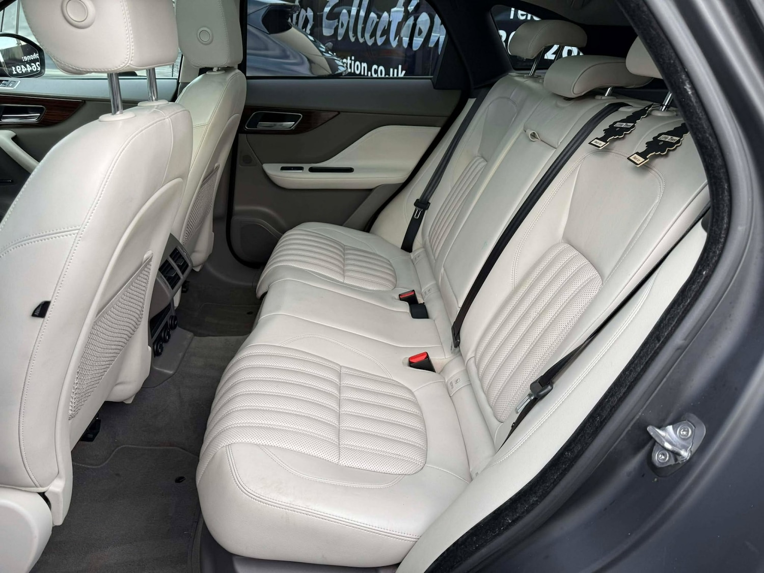 Used Jaguar F-Pace 2017 for sale - 76958809: Photo 24