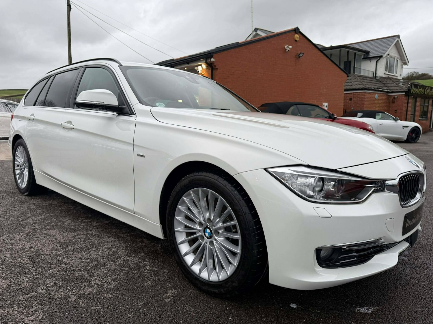 Used BMW 3 Series 2014 for sale - 77326986: Photo 2