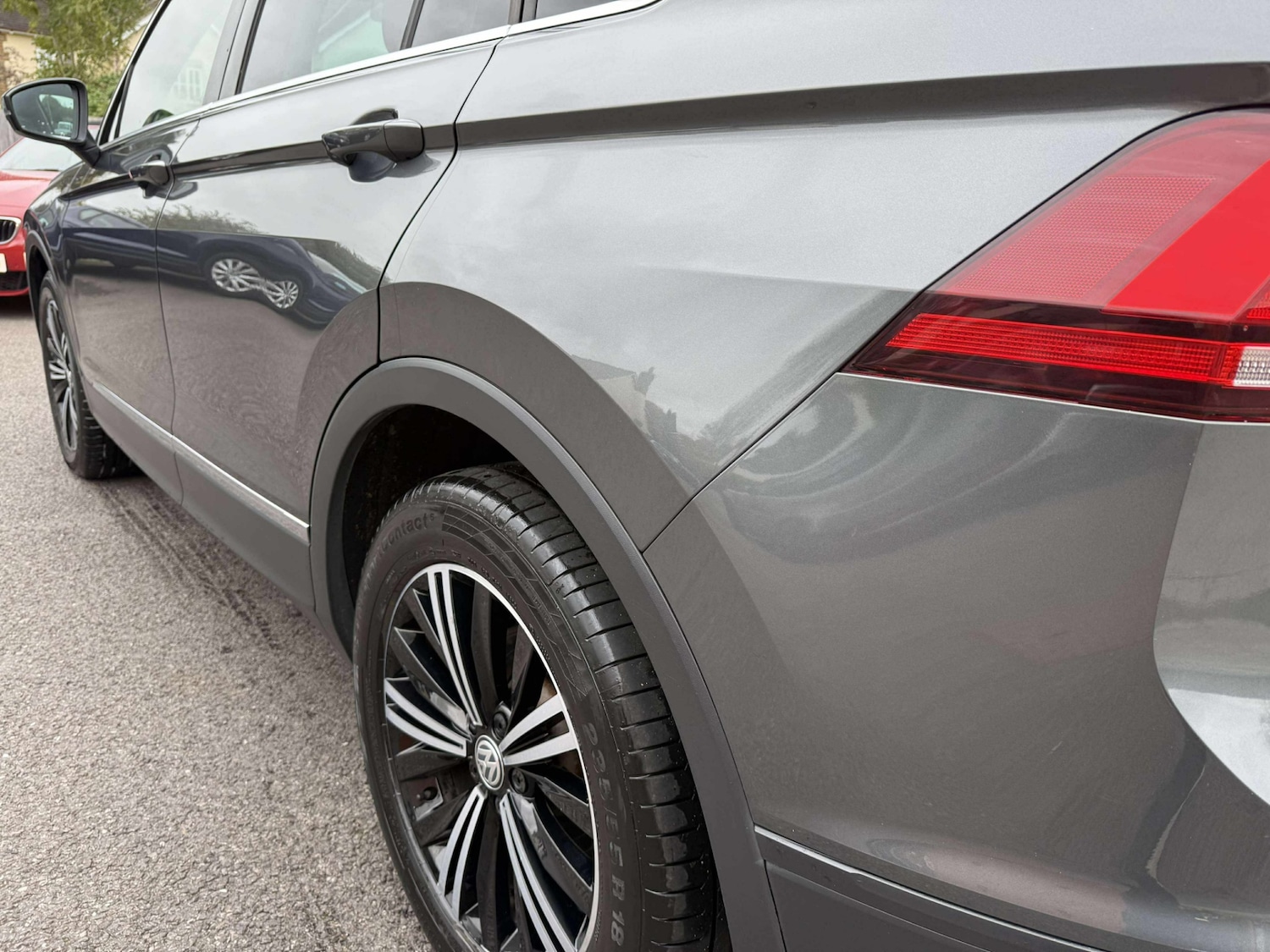 Used Volkswagen Tiguan 2017 for sale - 76407354: Photo 32