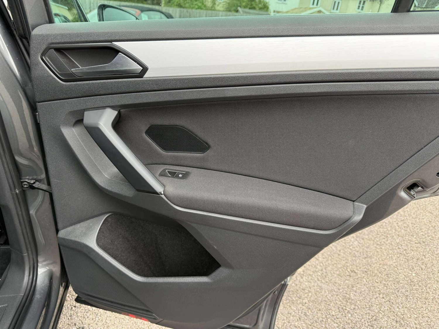 Used Volkswagen Tiguan 2017 for sale - 76407354: Photo 41