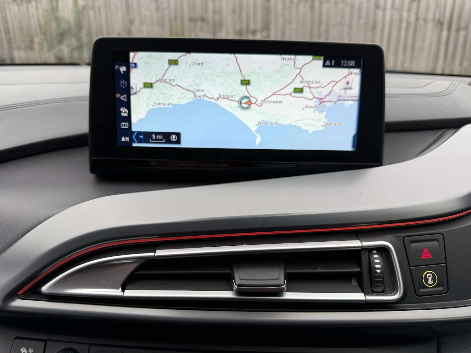 Used BMW i8 2017 for sale - 76547956: Photo 15