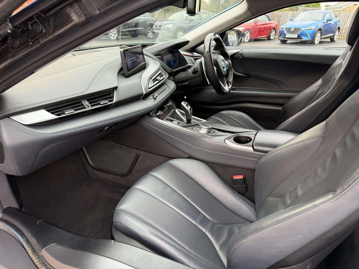 Used BMW i8 2017 for sale - 76547956: Photo 16