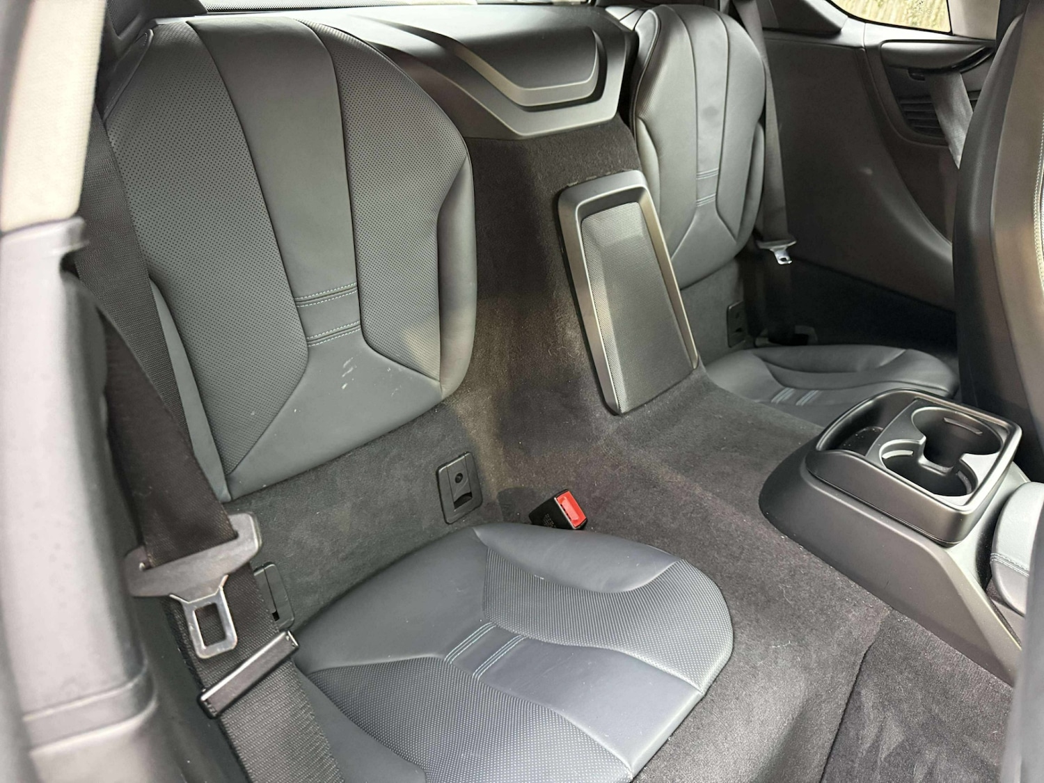 Used BMW i8 2017 for sale - 76547956: Photo 23