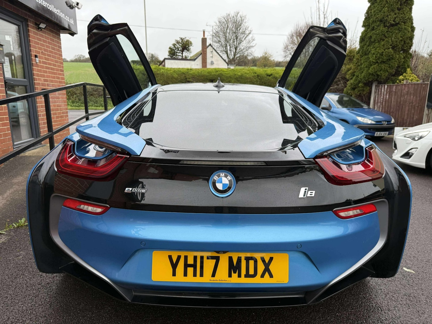 Used BMW i8 2017 for sale - 76547956: Photo 25