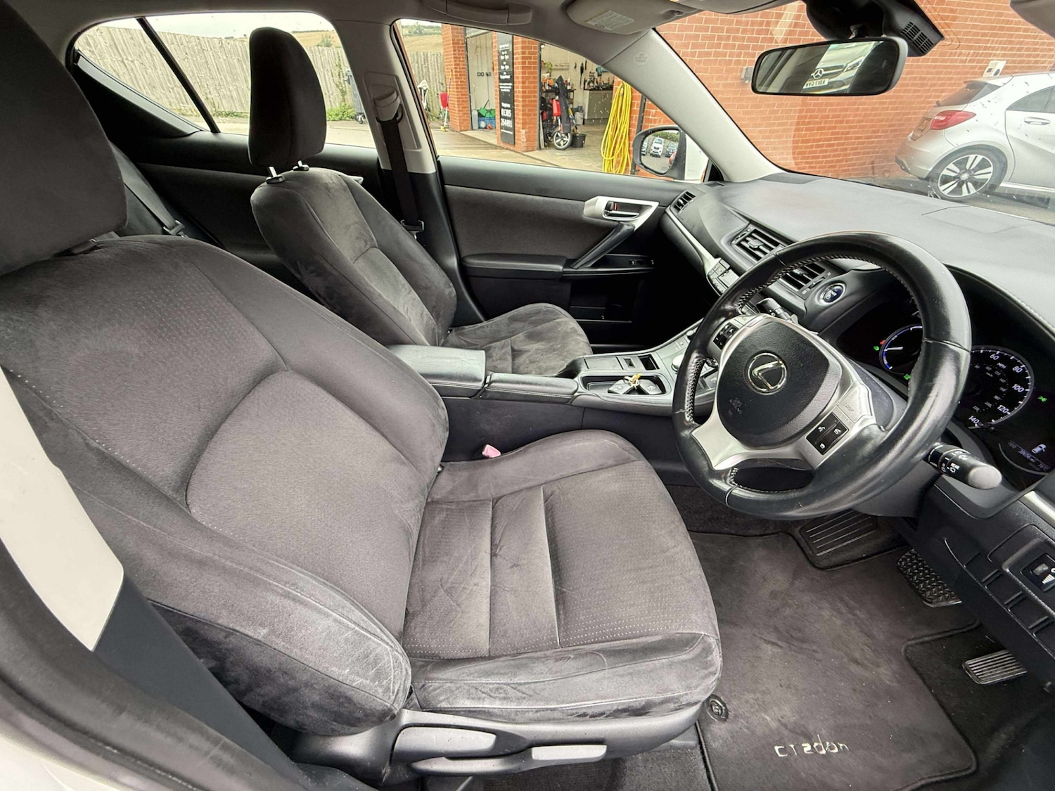 Used Lexus CT 2012 for sale - 76018062: Photo 11