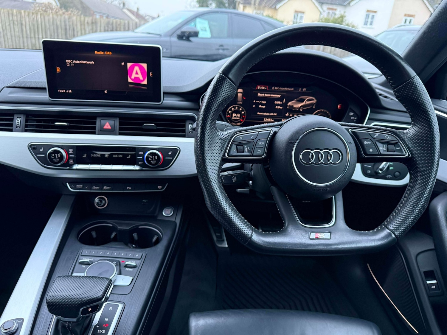 Used Audi A4 Avant 2019 for sale - 77173367: Photo 13