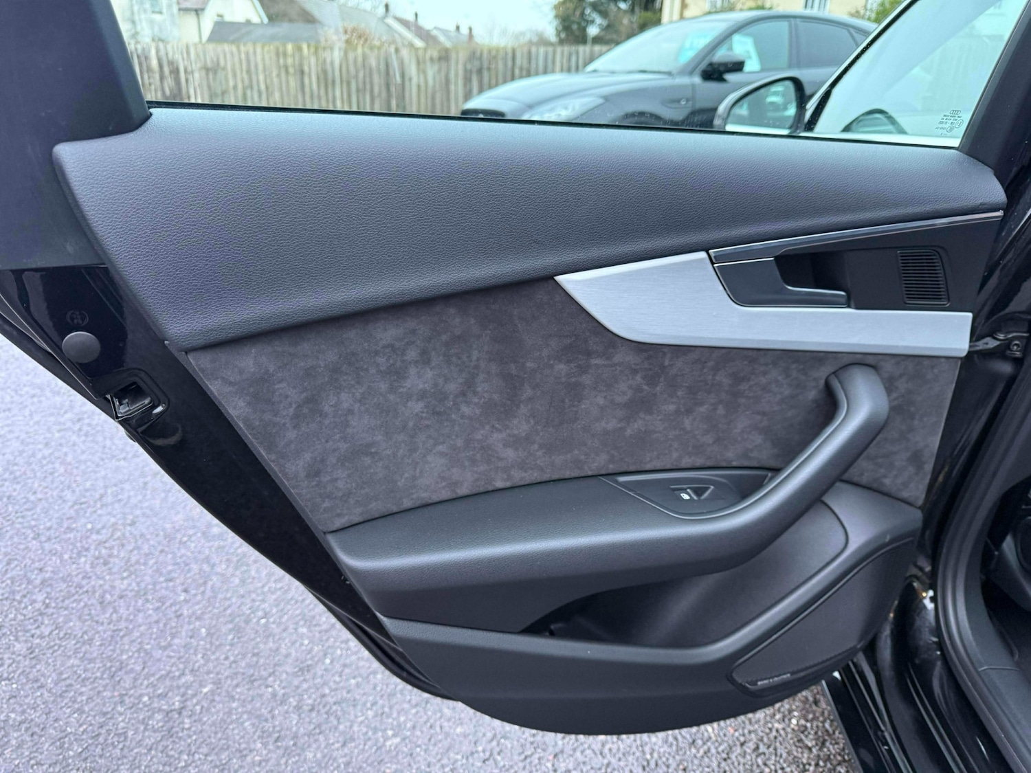 Used Audi A4 Avant 2019 for sale - 77173367: Photo 38