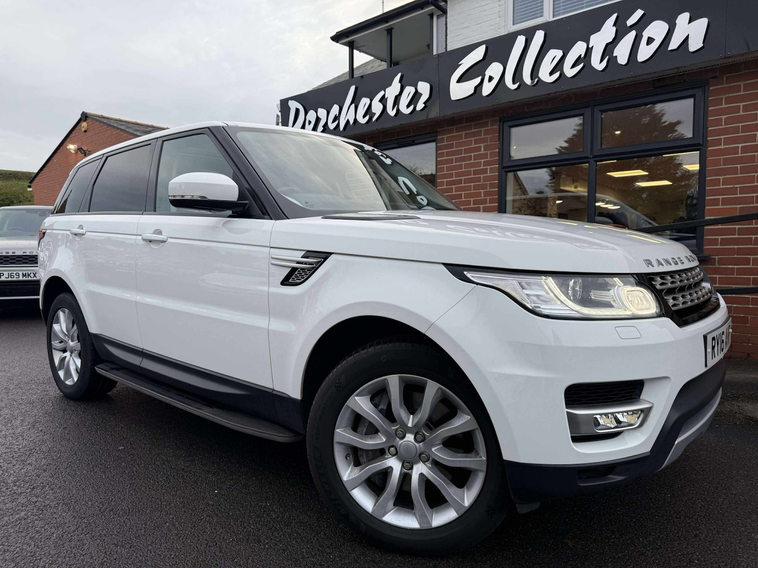 Used Land Rover Range Rover Sport 2016 for sale - 76483156: Photo 1