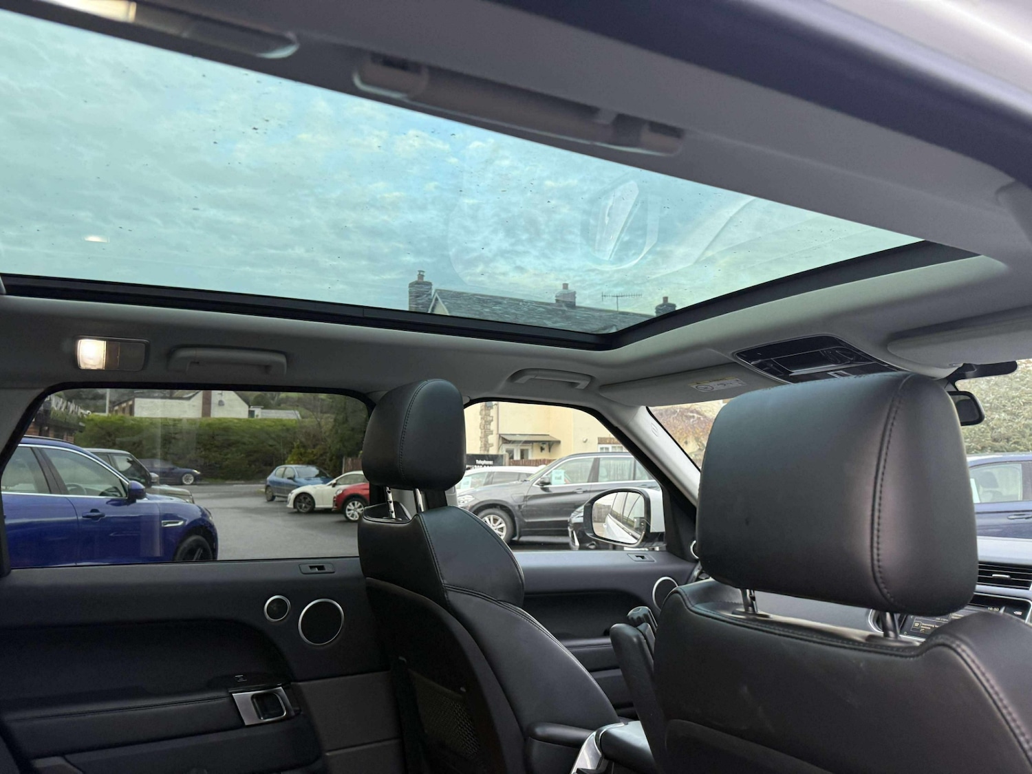 Used Land Rover Range Rover Sport 2016 for sale - 76483156: Photo 10