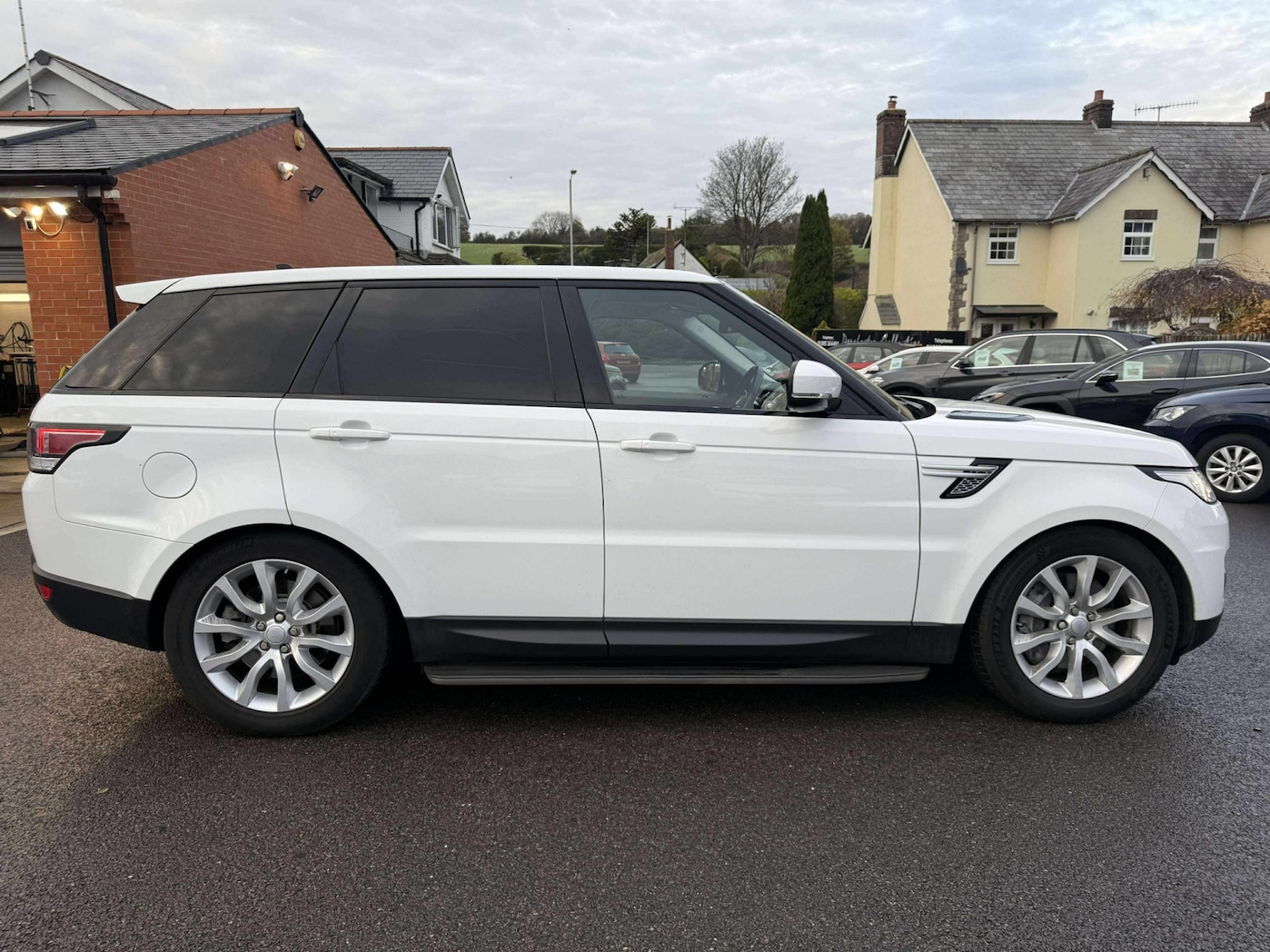 Used Land Rover Range Rover Sport 2016 for sale - 76483156: Photo 3