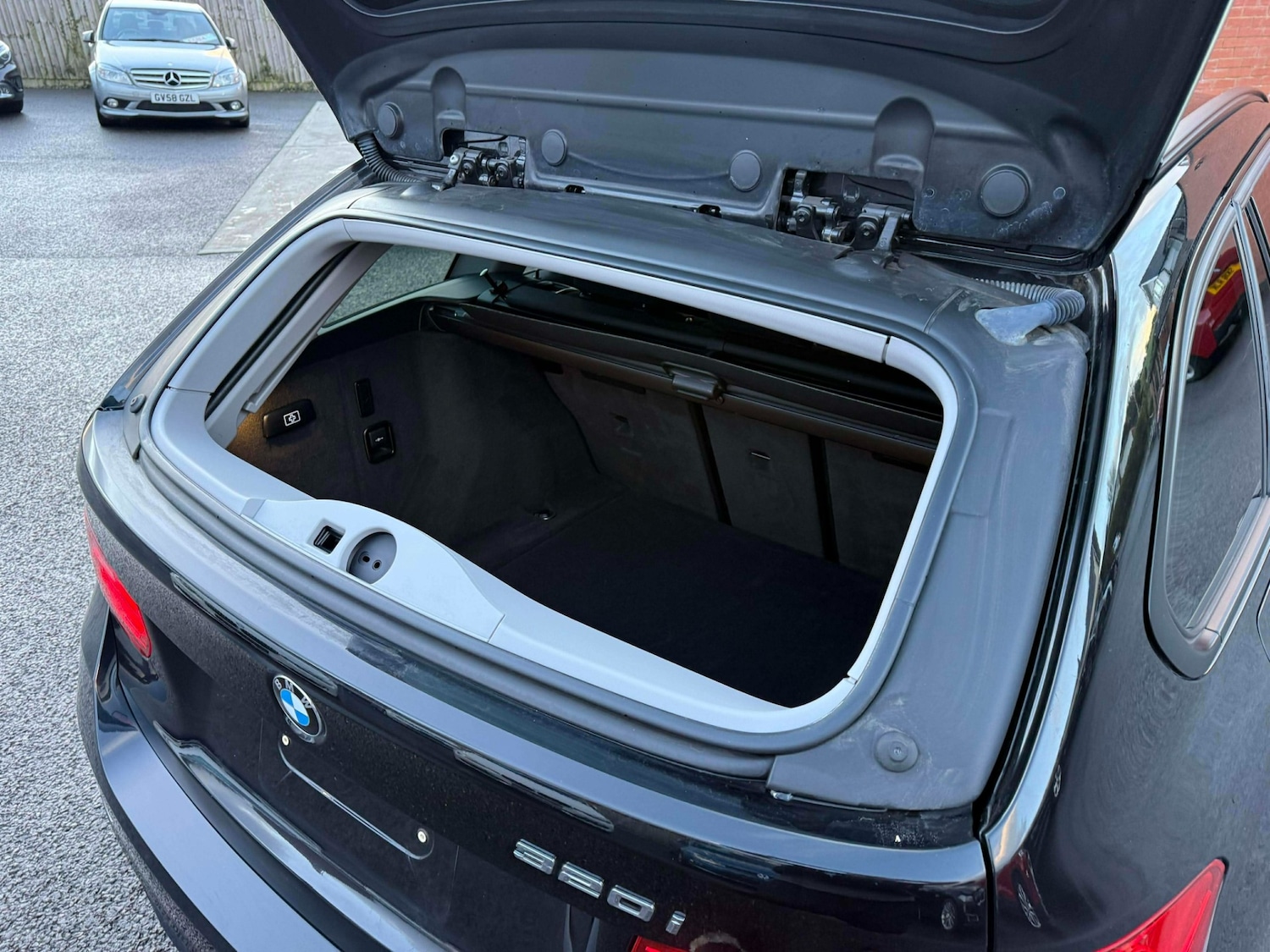 Used BMW 3 Series 2014 for sale - 77323585: Photo 10