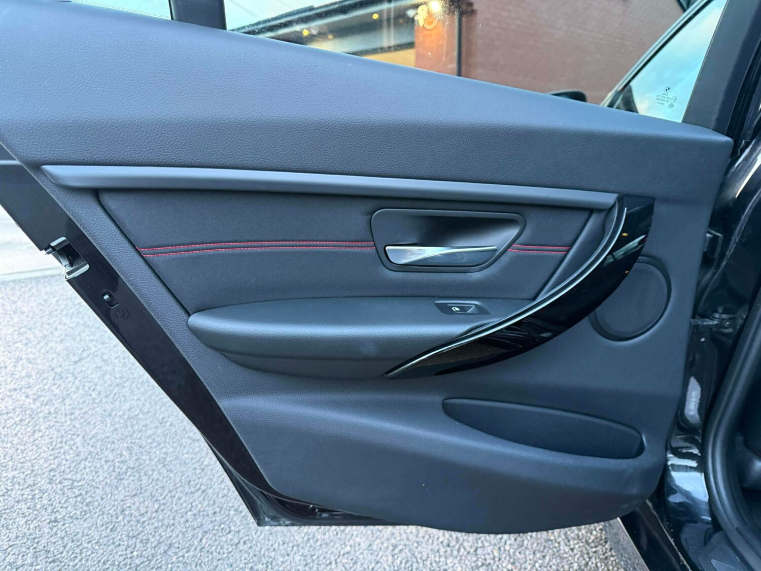 Used BMW 3 Series 2014 for sale - 77323585: Photo 33