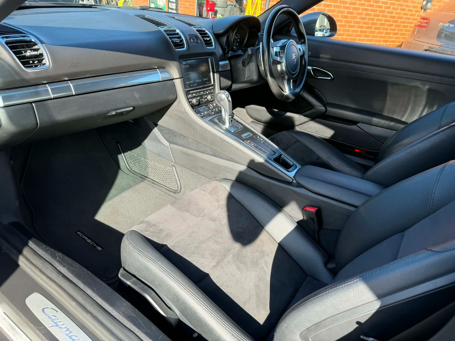 Used Porsche Cayman 2015 for sale - 77900817: Photo 15