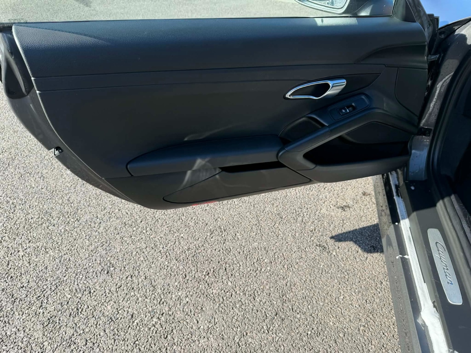 Used Porsche Cayman 2015 for sale - 77900817: Photo 18