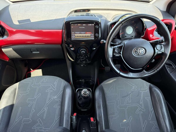 Used Toyota AYGO 2015 for sale - 75089046: Photo 12