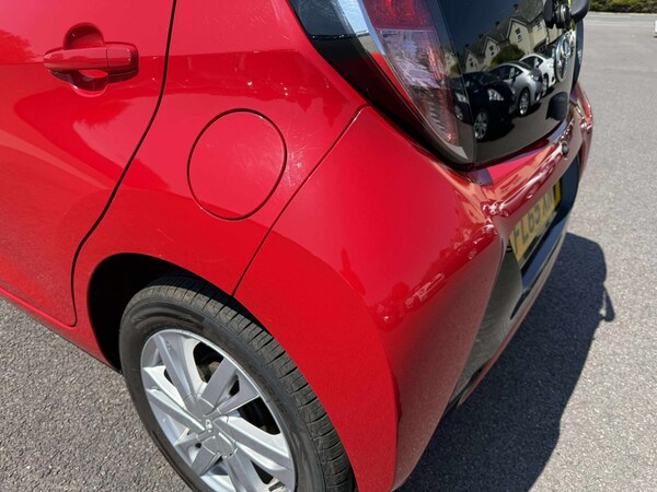 Used Toyota AYGO 2015 for sale - 75089046: Photo 27