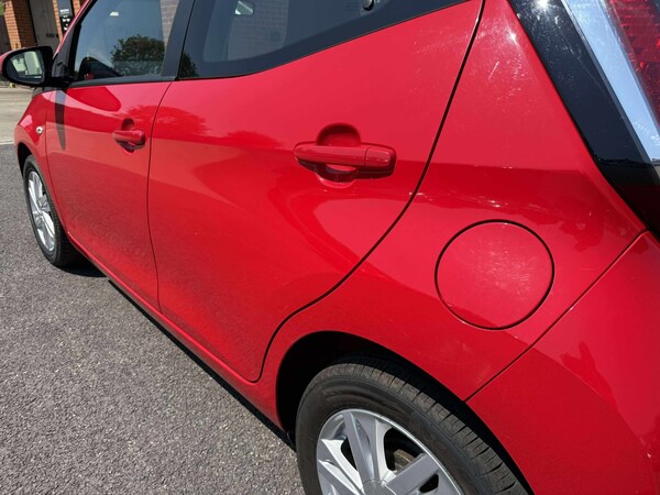 Used Toyota AYGO 2015 for sale - 75089046: Photo 30
